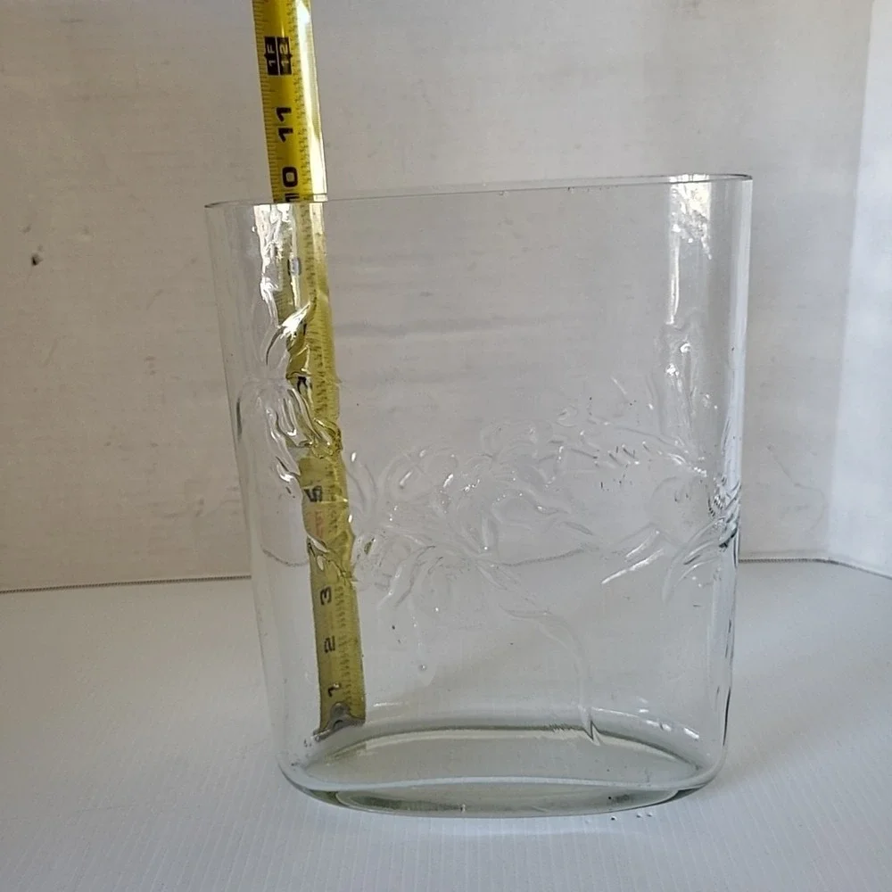 Pier‎ 1 Floral Hand Blown Glass Embossed Vase 10